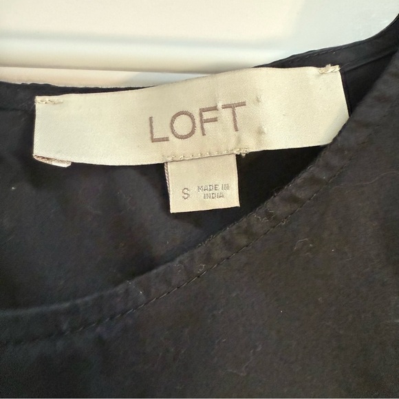 Loft Parrot Jungle Bell Mid Sleeve Embroidered Colorful Floral Black Shirt Top - Picture 6 of 12